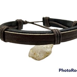 Leather simplistic bracelet‎